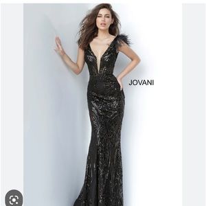 Bought for my daughters prom but she did not go.